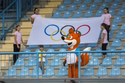 olimpijski simboli- zastava, himna, bakla
